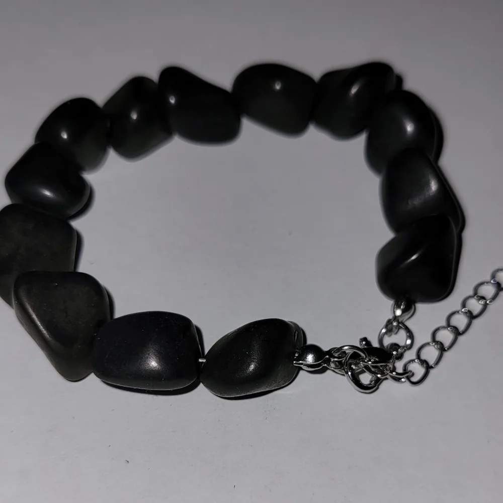 Black Stone Nugget Beaded Bracelet